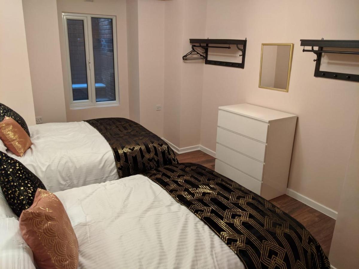 Charles Alexander Short Stay - Highcliffe Apartments Cleveleys Extérieur photo