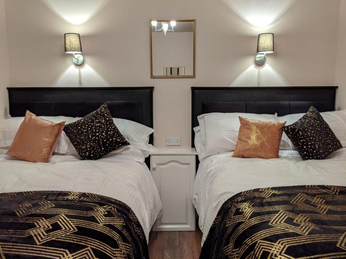 Charles Alexander Short Stay - Highcliffe Apartments Cleveleys Extérieur photo