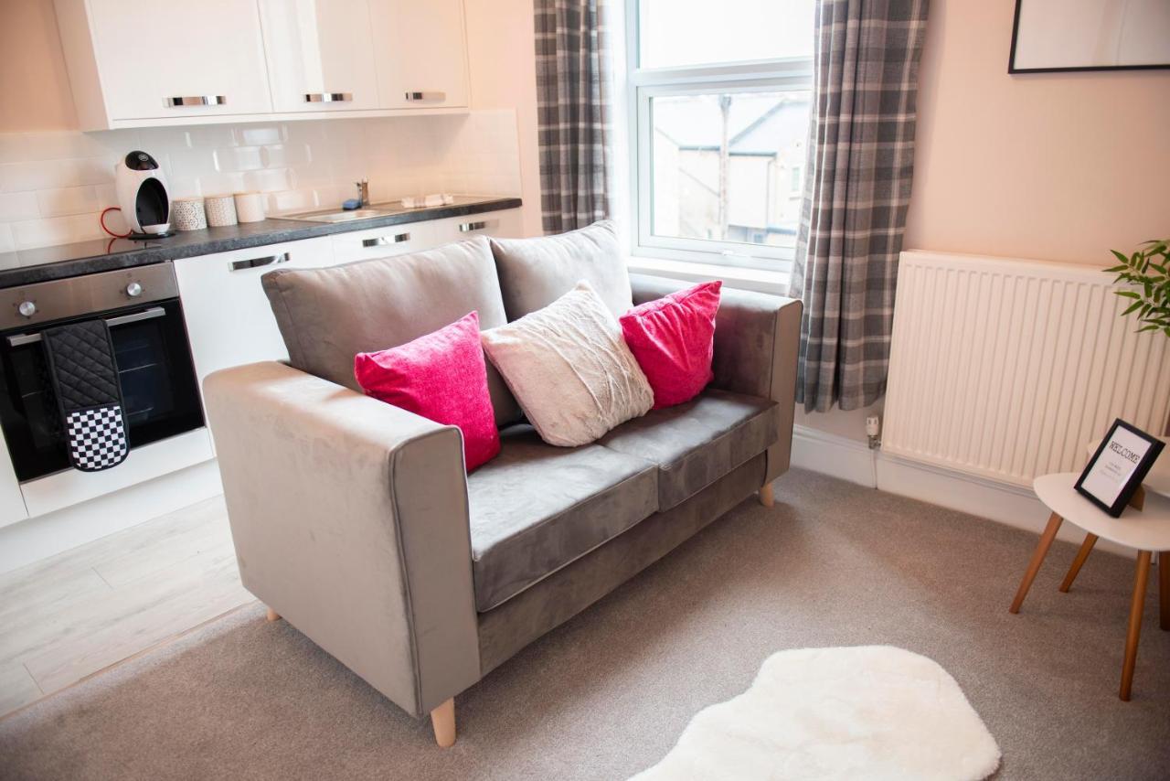 Charles Alexander Short Stay - Highcliffe Apartments Cleveleys Extérieur photo