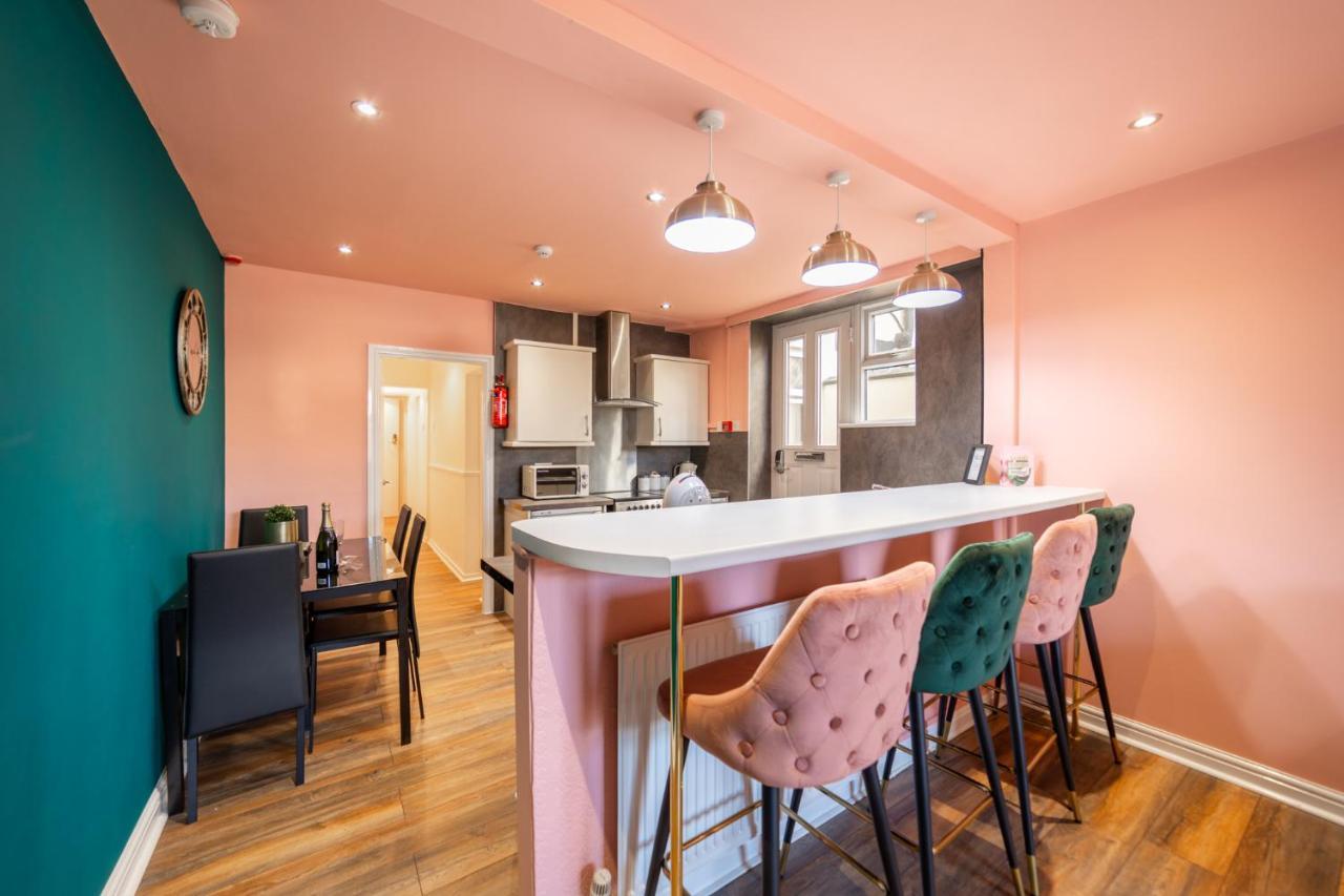 Charles Alexander Short Stay - Highcliffe Apartments Cleveleys Extérieur photo