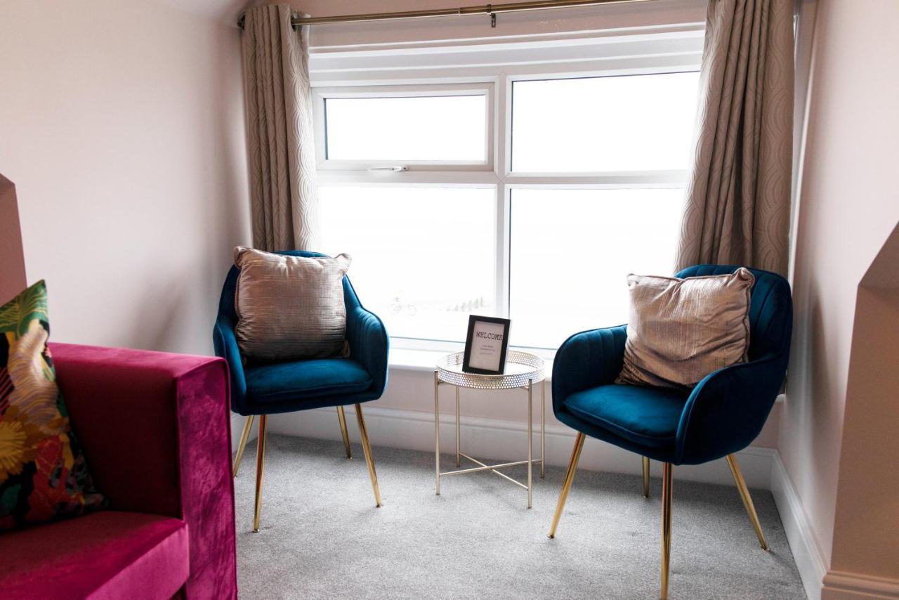 Charles Alexander Short Stay - Highcliffe Apartments Cleveleys Extérieur photo