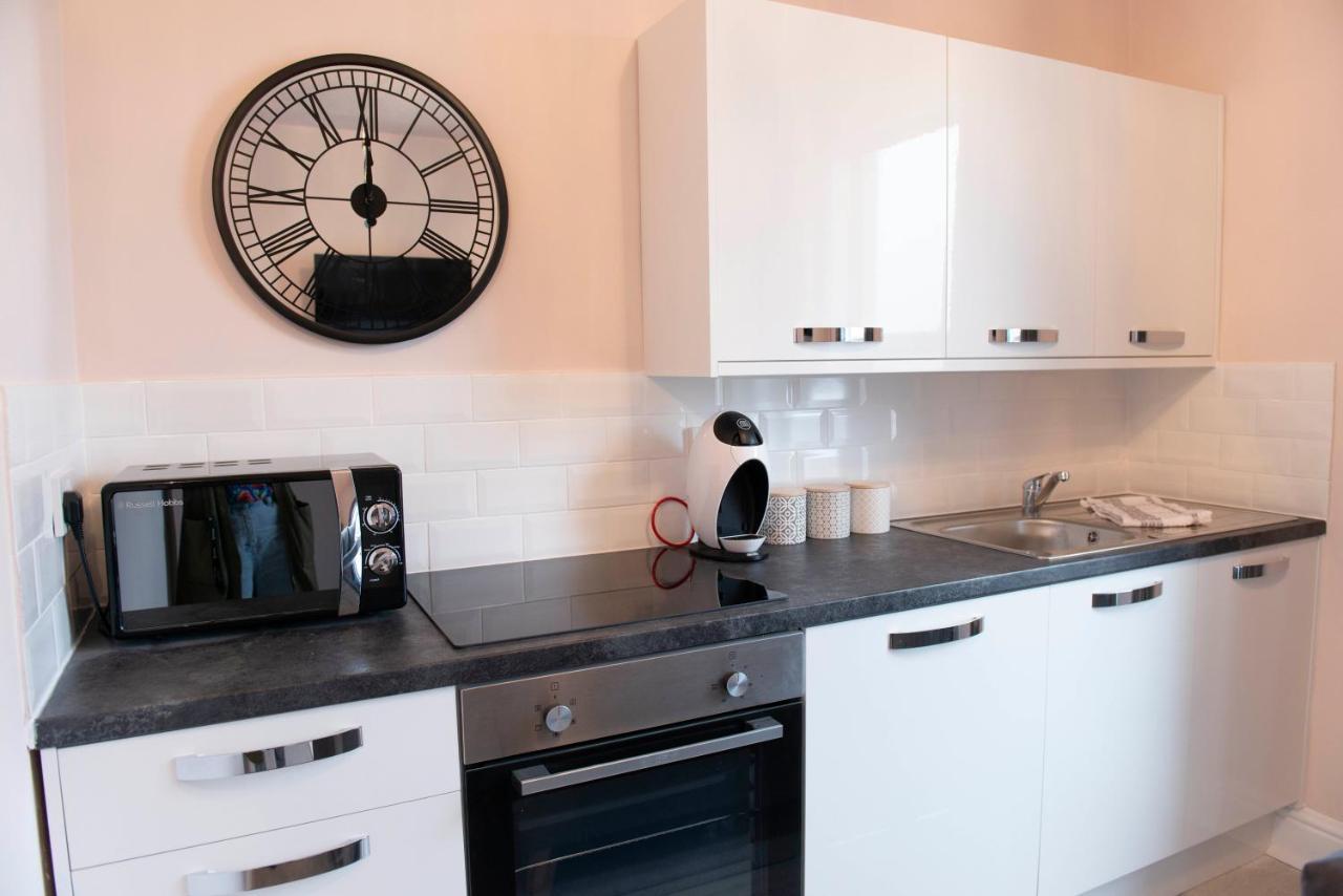 Charles Alexander Short Stay - Highcliffe Apartments Cleveleys Extérieur photo
